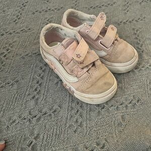 Kids Pink Velcro Sneakers